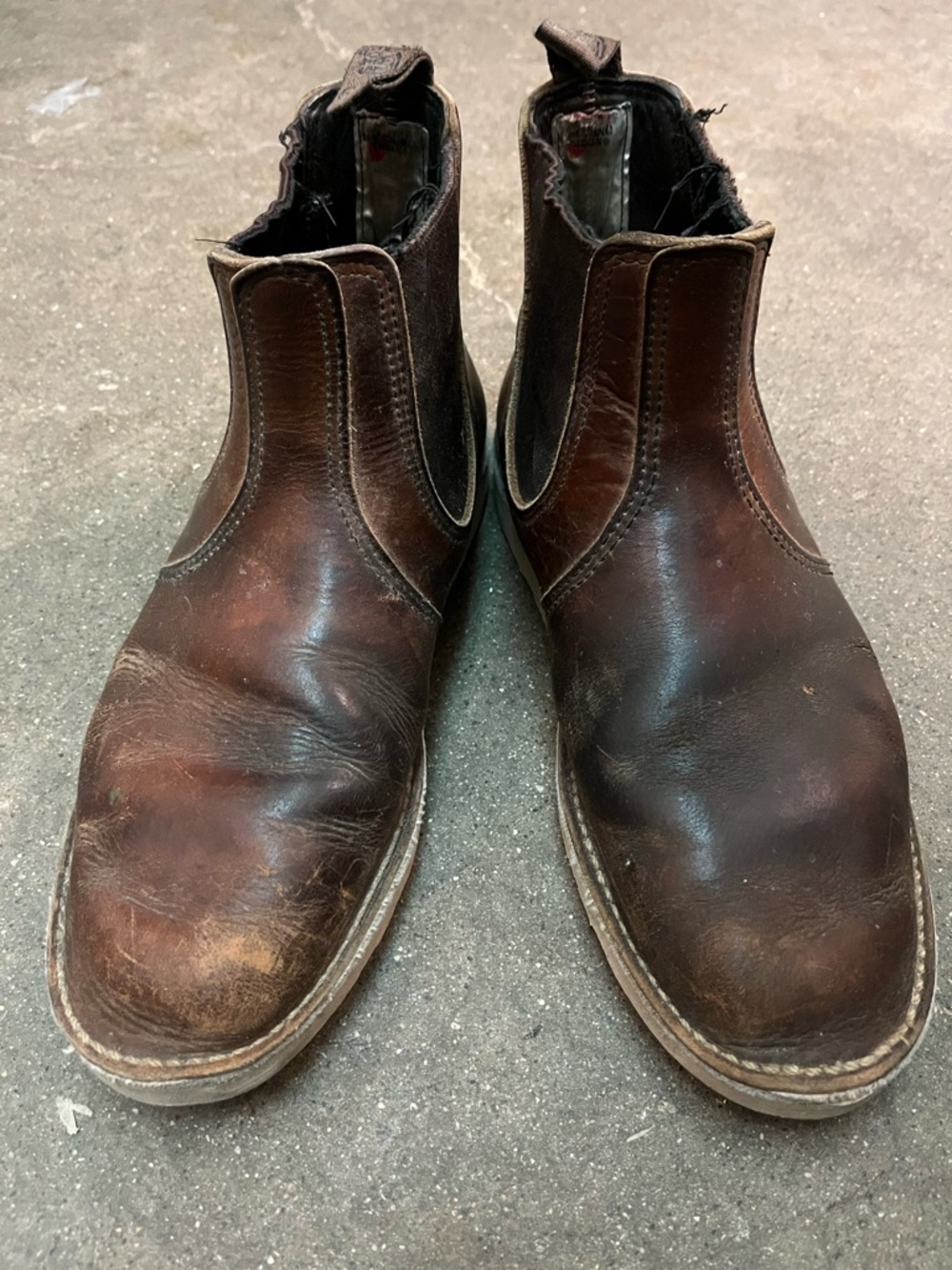 Men’s Red Wing Weekender Chelsea Boot size 10